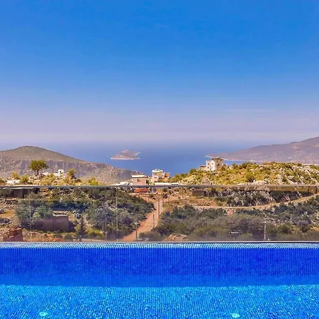 3 Bedroom - Outdoor And Indoor Pool *