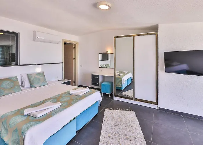 Βίλα 3 Bedroom - Outdoor And Indoor Pool *