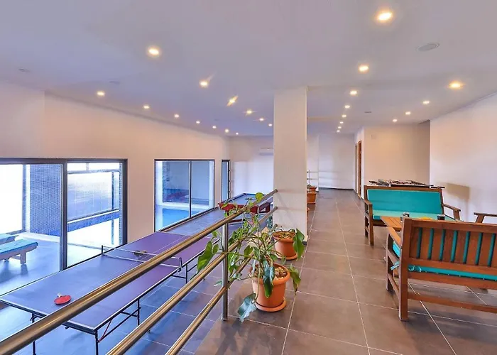 3 Bedroom - Outdoor And Indoor Pool Villa *
