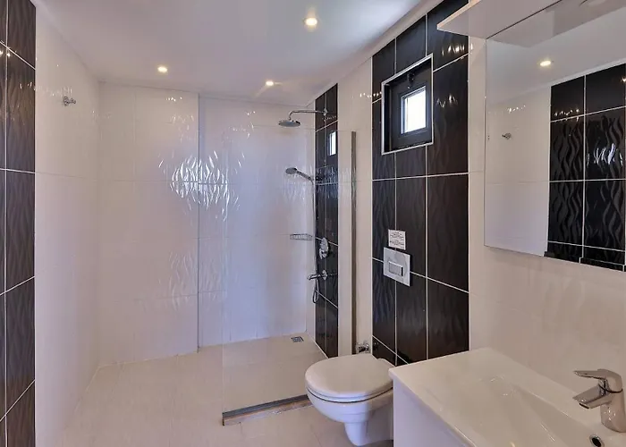 3 Bedroom - Outdoor And Indoor Pool Villa Kalkan